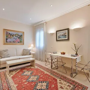 Romance In Rialto - Your House To Together Apartment