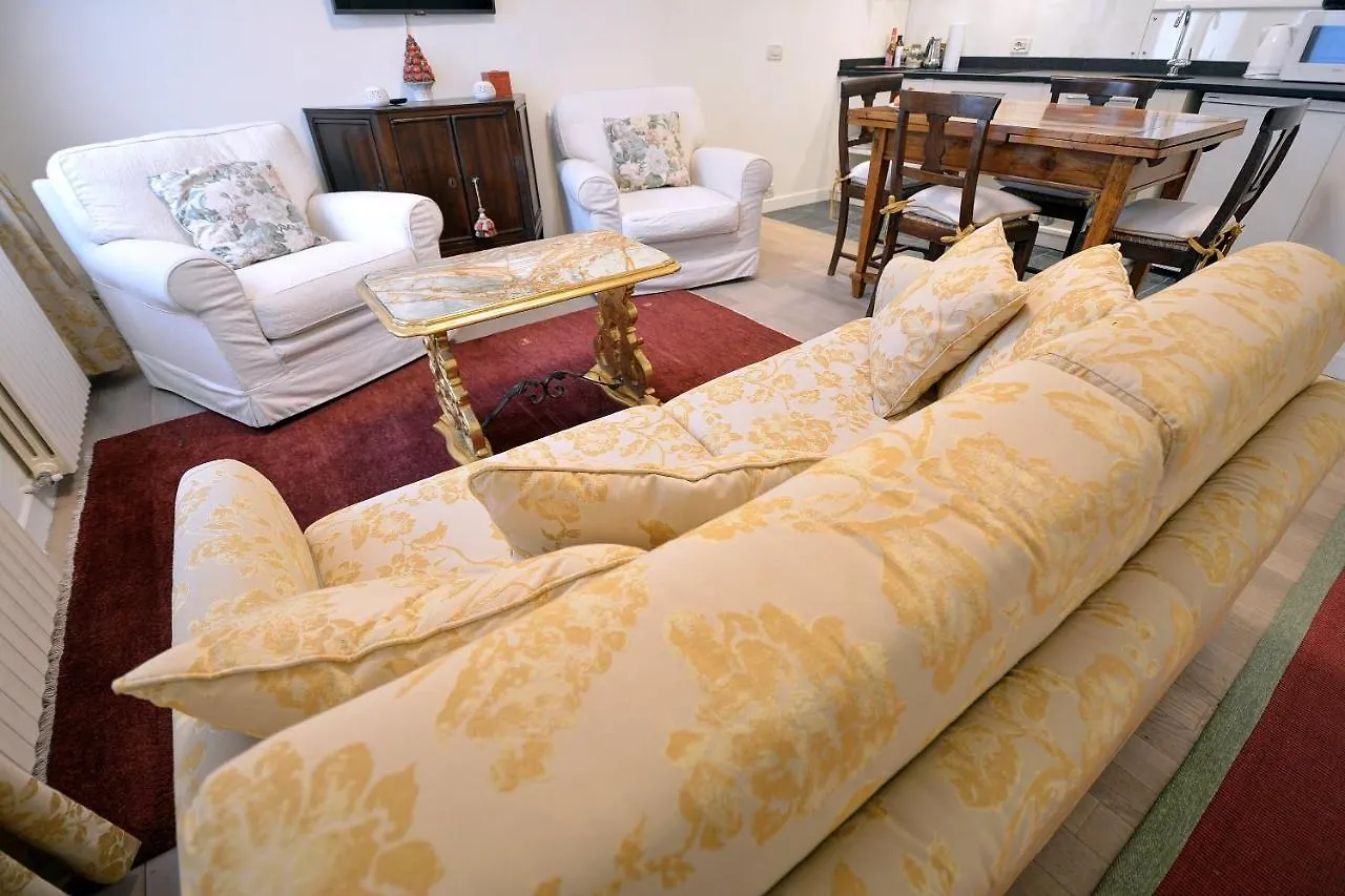 Rococo Apartment Venice